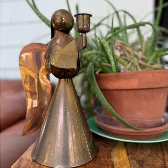 Vintage large copper and brass Angel Figurine taper candlestick holder - Picture 3 of 8